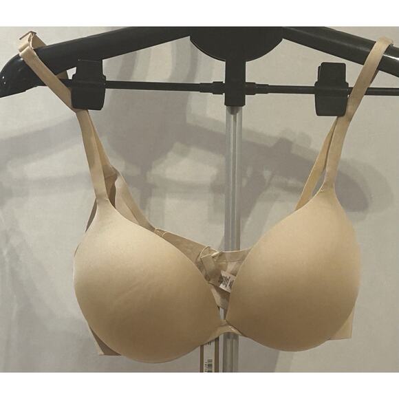 SKIMS Other - NWT Skims Women's Ultimate Push Up Plunge Bra in Sand size 36C